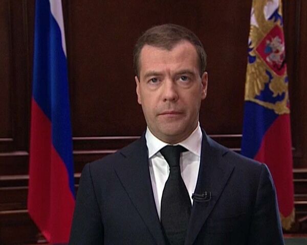 Medvedev expresses his condolences to the Polish people over Kaczynski’s death - Sputnik International