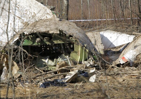 Wreckage of Polish President Lech Kaczynski's plane  - Sputnik International