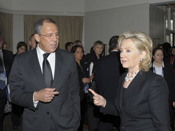 Russian Foreign Affairs Minister Sergei Lavrov and U.S. Secretary of State Hillary Clinton - Sputnik International
