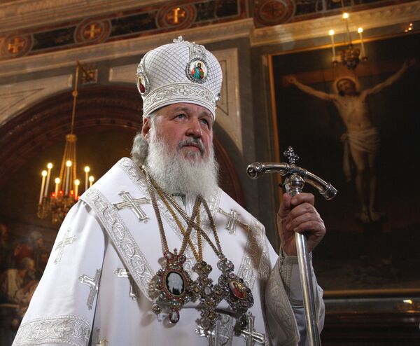 Russian patriarch says church will educate youth leaders - Sputnik International