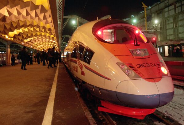 Russia's luxurious high-speed passenger train Sapsan - Sputnik International