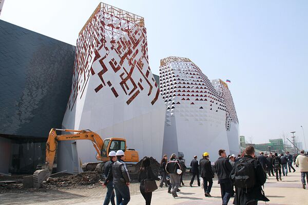 The World Expo 2010. The Russian exhibition hall - Sputnik International