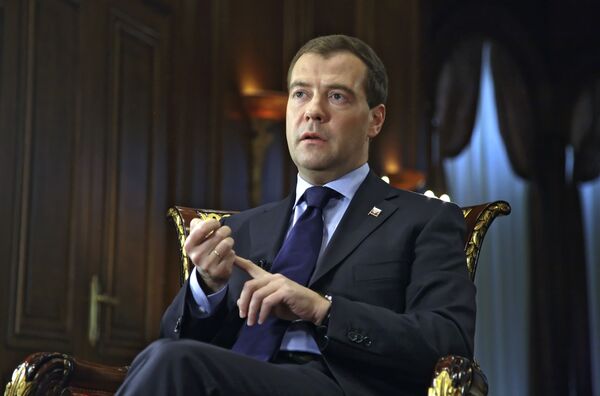 Dmitry Medvedev - Sputnik International