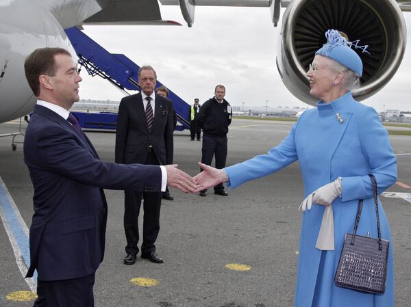 Russian President Dmitry Medvedev and Danish Queen Margrethe II - Sputnik International