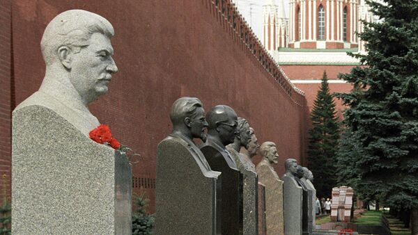 Joseph Stalin grave - Sputnik International