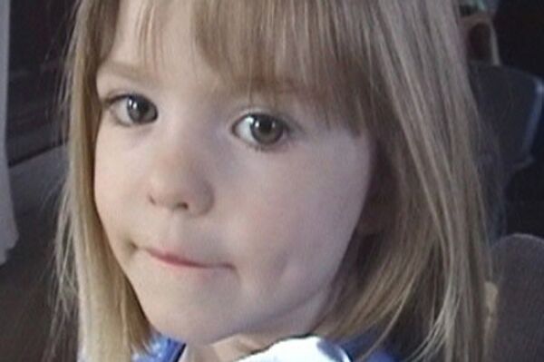  Madeleine McCann's parents release daughter's new photo, video  - Sputnik International