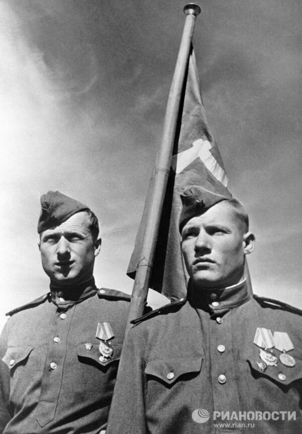 The Victory Banner in spring of 1945 - Sputnik International