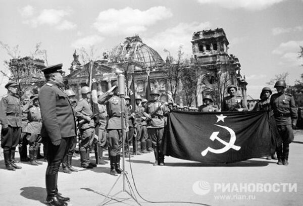 The Victory Banner in spring of 1945 - Sputnik International
