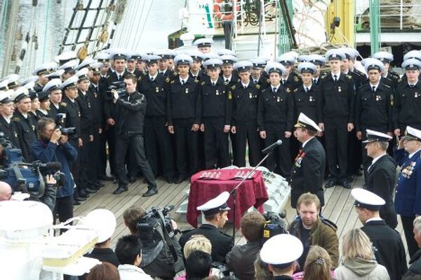 Russia's Kruzenshtern sailing ship returns to Kaliningrad - Sputnik International