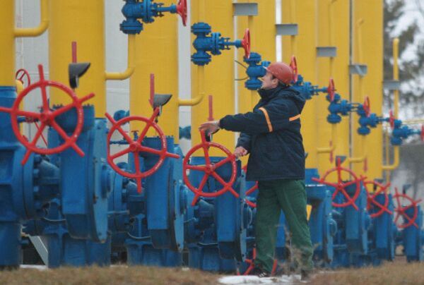 Energy Ministers to Discuss Gas Reversal to Ukraine - Sputnik International
