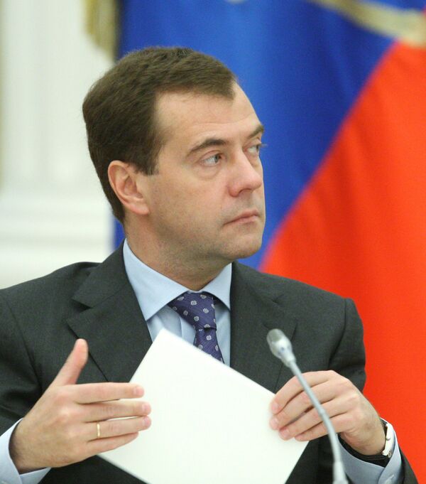 Medvedev wants to stop exodus of ethnic Russians from N.Caucasus - Sputnik International