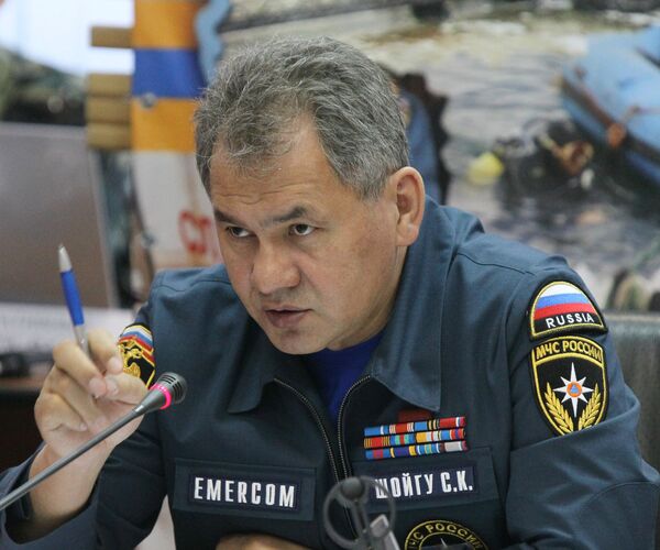 The emergencies minister Sergei Shoigu - Sputnik International