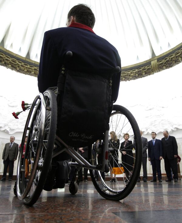 Medvedev calls for benefits for disability-friendly employers - Sputnik International