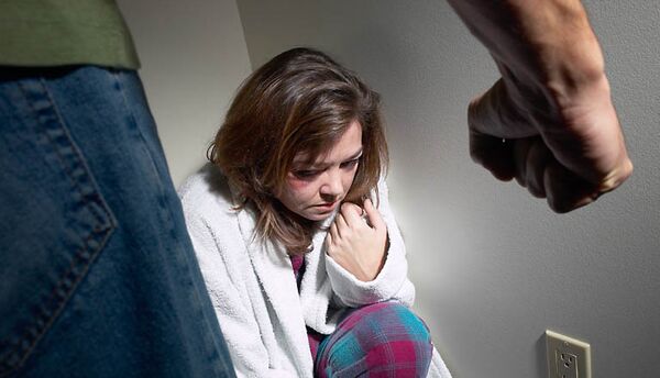 Violence against women 'widespread' in Russia, says Amnesty International Violence against women 'widespread' in Russia, says Amnesty International - Sputnik International