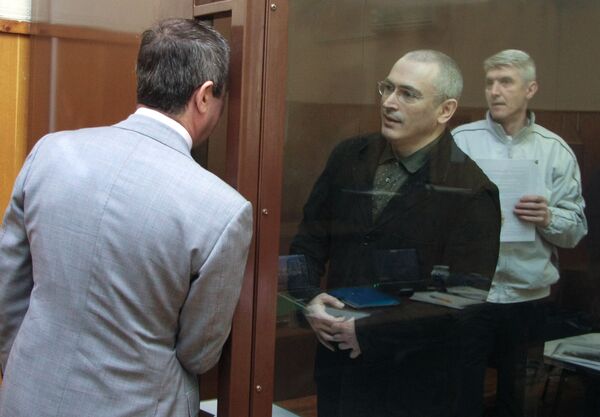 Former Yukos CEO Mikhail Khodorkovsky and his business partner Platon Lebedev - Sputnik International