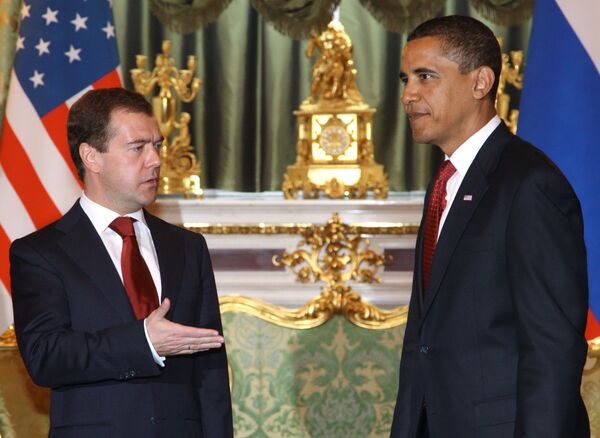 Russia President Dmitry Medvedev with his U.S. counterpart Barack Obama - Sputnik International