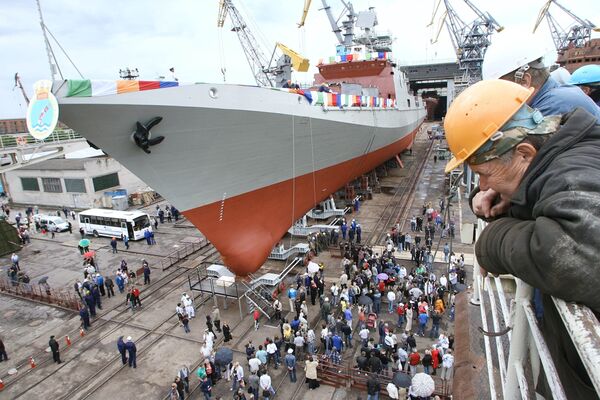 Russia floats out 2nd frigate for Indian Navy - Sputnik International