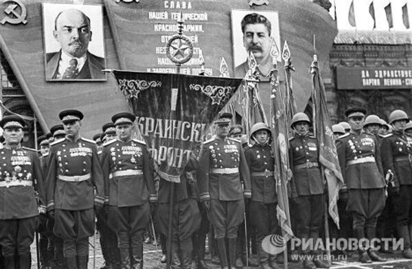 Moscow Victory Parade of 1945 - Sputnik International