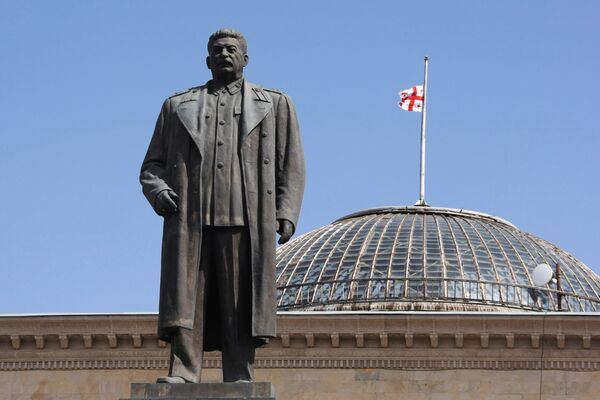 Georgian Culture Ministry Denies Agreeing Return of Stalin Statue - Sputnik International