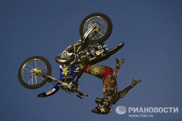 Flying motorbikes at Red Bull X-Fighters World Tour - Sputnik International