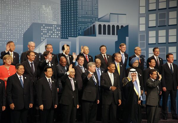 G20 pledge to tackle debt in Toronto - Sputnik International