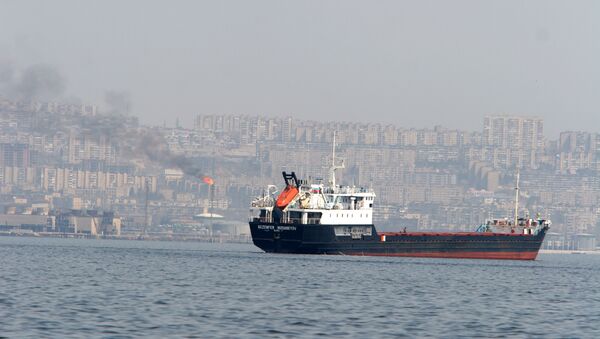 Iranian oil tanker in Bab-el-Mandeb Strait - Sputnik International