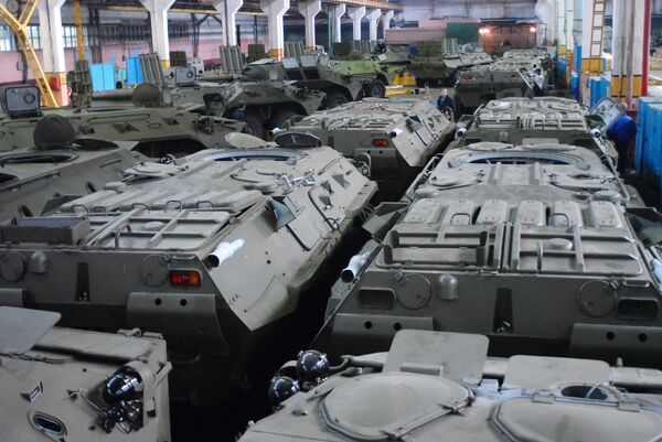 Armored vehicles assembly at the Arzamas Engineering Works JSC - Sputnik International