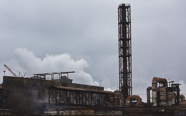  Equipment failure causes harmful emission from zinc plant in N. Caucasus  - Sputnik International