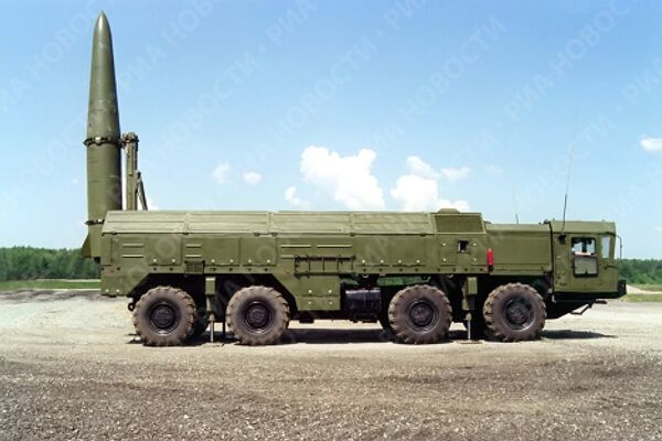The Russian Iskander SRBM system being deployed and prepped for launch. File photo. The Russian Iskander SRBM system being deployed and prepped for launch. File photo. - Sputnik International