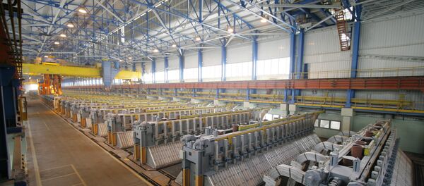 Пуск пятой серии на Иркутском алюминиевом заводе - Sputnik International