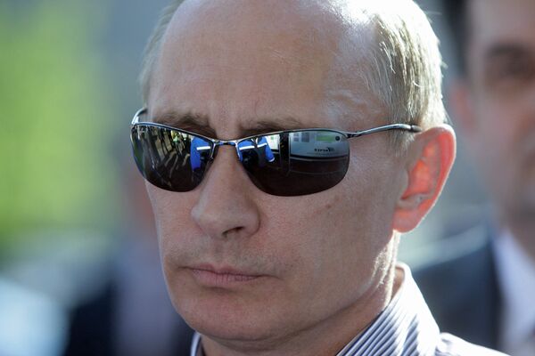 Prime Minister Putin arrives in fire ravaged region to assess situation - Sputnik International