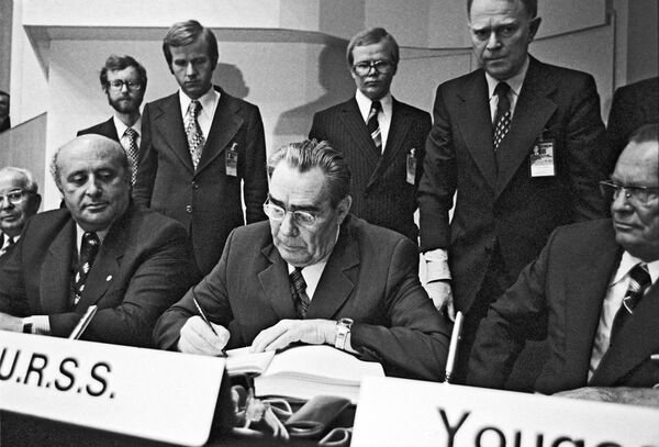 Leonid Brezhnev at Commission on Security and Cooperation in Europe (Helsinki Commission). - Sputnik International