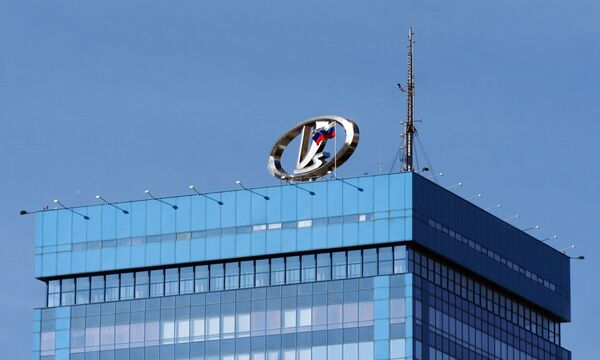 Avtovaz, Renault shares swap deal frozen - Sputnik International