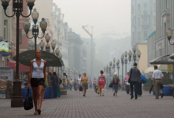 Moscow wakes up to smog-free skies after toxic Wednesday - Sputnik International