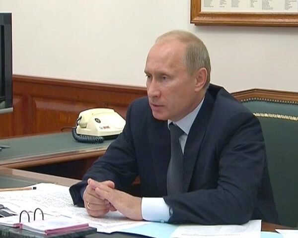 Raspadskaya mine widows talk about their problems with prime minister - Sputnik International