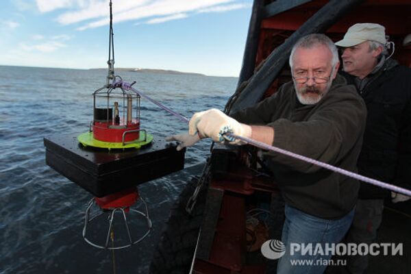 Emergencies Ministry’s high-latitude expedition Emergencies Ministry’s high-latitude expedition - Sputnik International