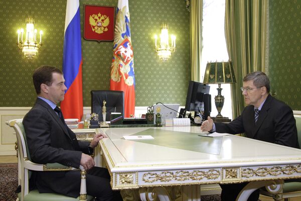 President Dmitry Medvedev and Prosecutor General Yury Chaika - Sputnik International