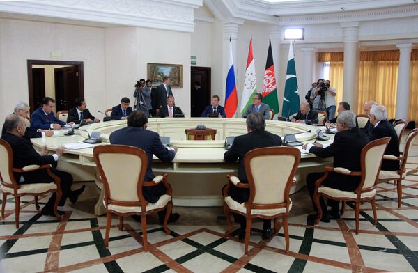 Meeting in Sochi between the presidents of Russia, Tajikistan, Afghanistan, and Pakistan. - Sputnik International