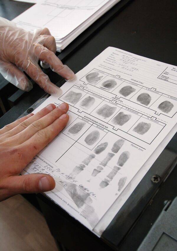 North Caucasus police chief welcomes regional fingerprint, DNA database - Sputnik International