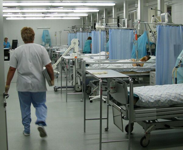 Experts say at least 50,000 people die annually in Russia due to medical errors. - Sputnik International
