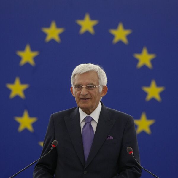 Jerzy Buzek - Sputnik International