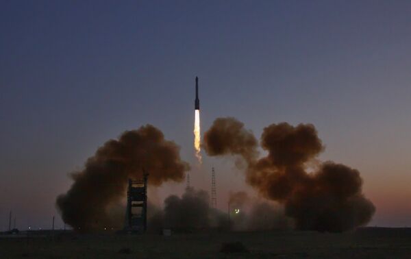 Russian Rokot carrier rocket to orbit Gonets-M satellite on September 8 - Sputnik International