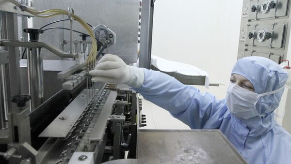 Производство вакцин на предприятии Микроген - Sputnik International