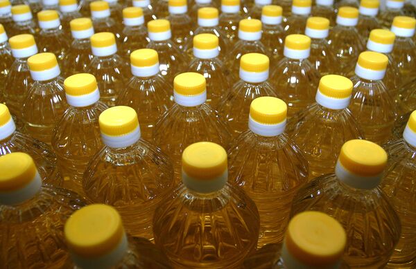 Kazakhstan bans vegetable oil, buckwheat exports - Sputnik International