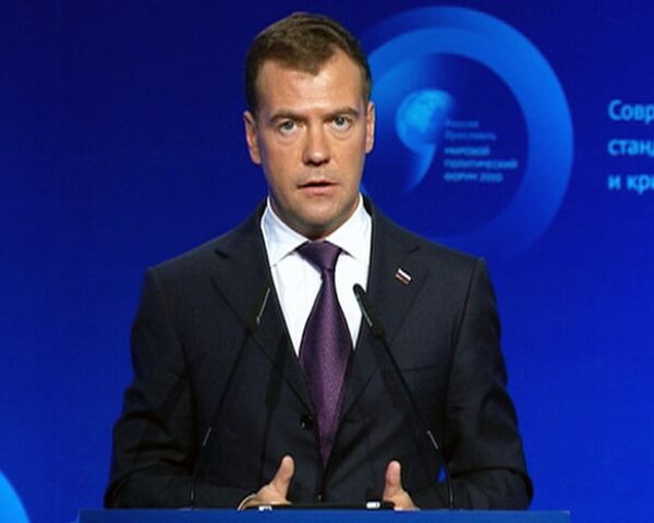 Russian President Medvedev highlights five standards of democracy - Sputnik International