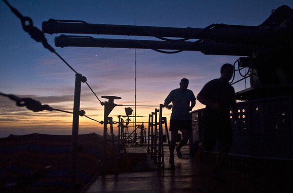 Russia and U.S. disagree on who will command the joint forces. - Sputnik International