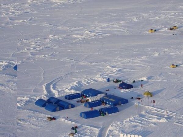 Barneo Base – an Arctic town on ice - Sputnik International