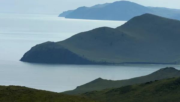 The quake with the epicenter in Lake Baikal measured about 6.7 on the Richter scale - Sputnik International