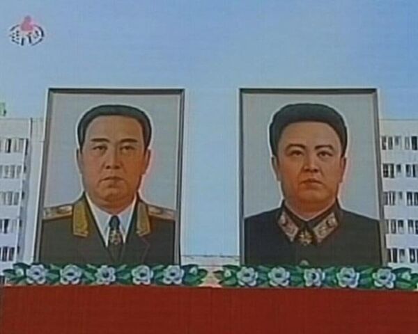 Kim Jong Il to step down and his youngest son to take the reins ? - Sputnik International