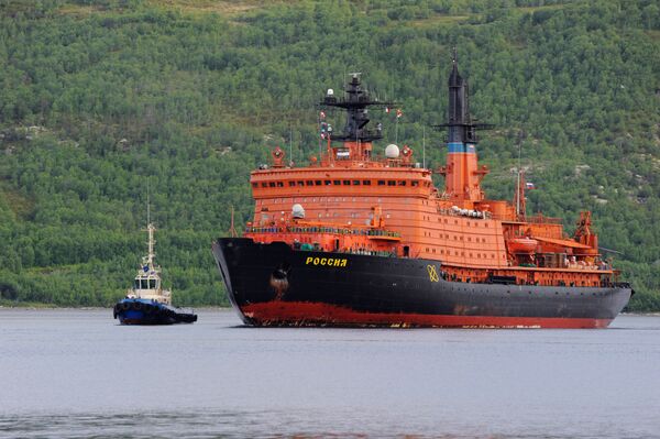 Russia's nuclear-powered icebreaking ship Rossiya - Sputnik International